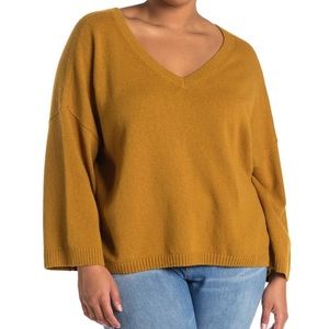 Madewell Double V Pullover in Antique Gold NWOT Medium